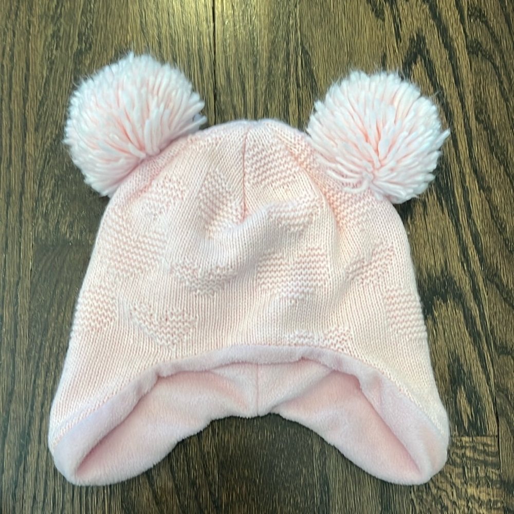 👗Pink kids winter hat with Pom poms, size 2-4T